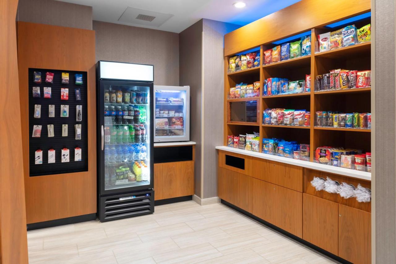Springhill Suites Kansas City Airport エクステリア 写真
