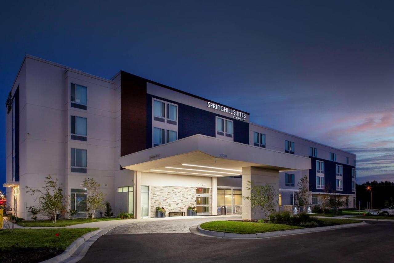 Springhill Suites Kansas City Airport エクステリア 写真